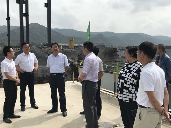 市人大常委會黨組副書記、副主任樊文浩一行調研泓源公司項目建設情況(圖2)