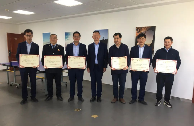 市產(chǎn)投集團(tuán)團(tuán)委舉辦“慶五一、迎五四”球類聯(lián)誼比賽(圖4)